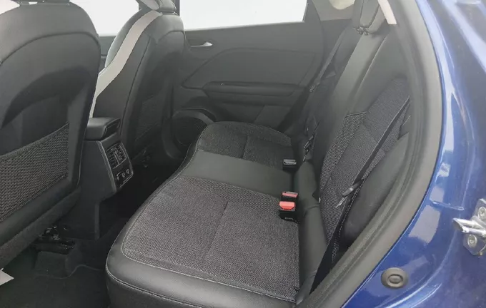 RENAULT CAPTUR TCe 140 SL Rive Gauche photo 17 2128677