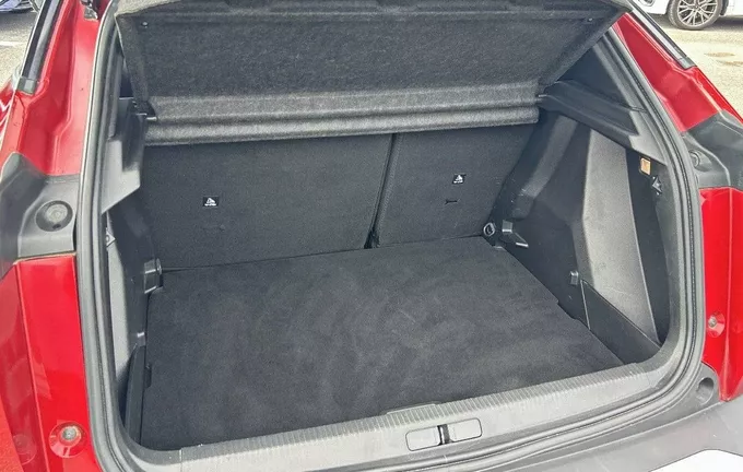 PEUGEOT 2008 PureTech 100 S&S BVM6 Allure photo 10 2130297