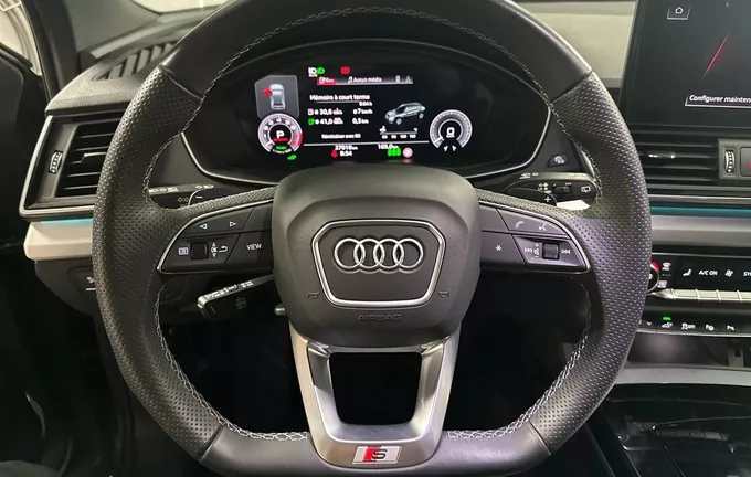 AUDI Q5 Sportback 55 TFSIe 367 S tronic 7 Quattro Black Edition photo 12 2129563