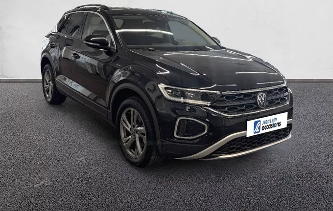 VOLKSWAGEN T-ROC 1.5 TSI EVO2 150 Start/Stop DSG7 VW Edition extérieur trois quart avant droit 2130458