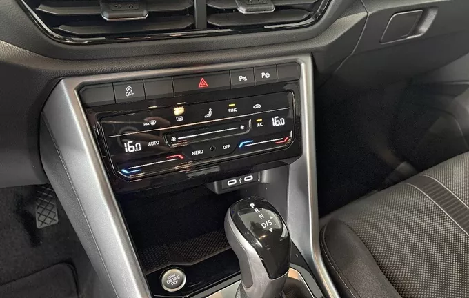 VOLKSWAGEN T-ROC 1.5 TSI EVO2 150 Start/Stop DSG7 VW Edition photo 14 2130458