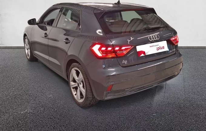 AUDI A1 Sportback 35 TFSI 150 ch S tronic 7 Design extérieur trois quart arrière gauche 2130900