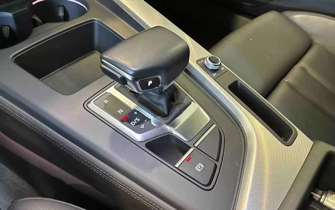 AUDI A4 Allroad 40 TDI 204 S Tronic 7 Quattro Avus photo 13 2131821