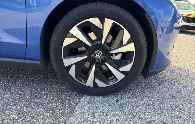 VOLKSWAGEN ID. POLO 211 ch 52 kWh Style Exclusive photo 9 9729
