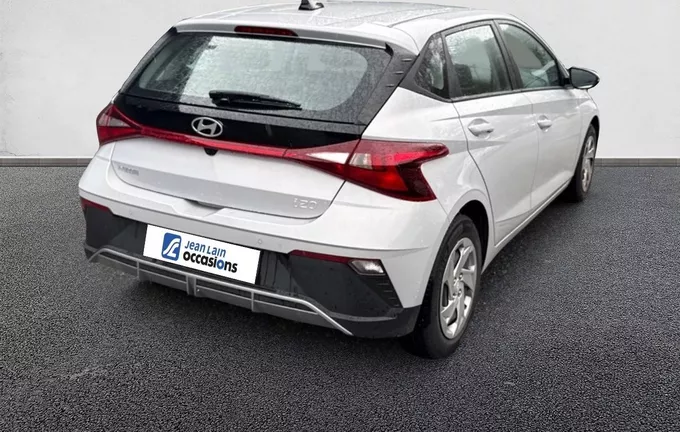 HYUNDAI I20 1.2 79 Initia extérieur trois quart arrière droit 13676