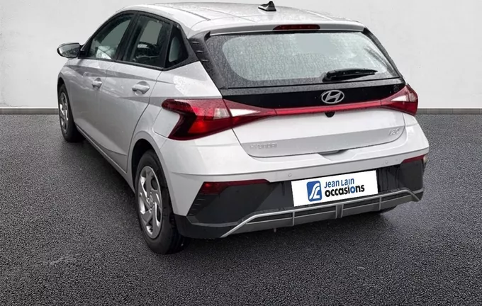 HYUNDAI I20 1.2 79 Initia extérieur trois quart arrière gauche 13676