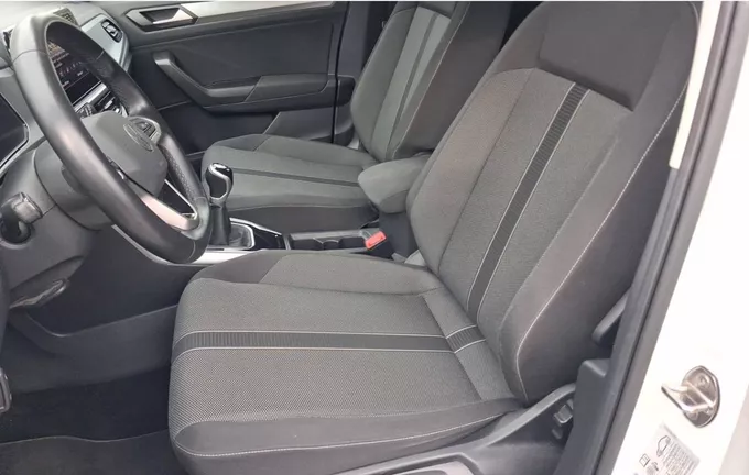 VOLKSWAGEN T-ROC 1.0 TSI 110 Start/Stop BVM6 Life Plus extérieur trois quart arrière droit 2130921