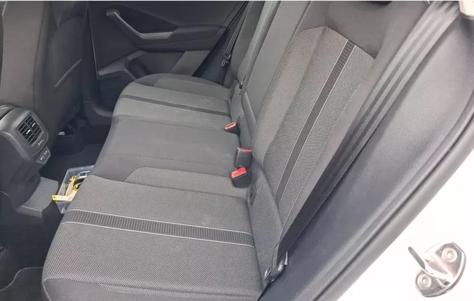 VOLKSWAGEN T-ROC 1.0 TSI 110 Start/Stop BVM6 Life Plus extérieur arrière 2130921