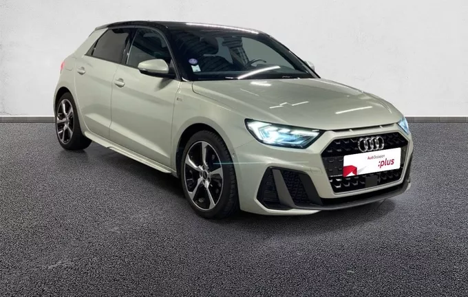 AUDI A1 Sportback 35 TFSI 150 ch S tronic 7 S Line extérieur trois quart avant droit 2126066
