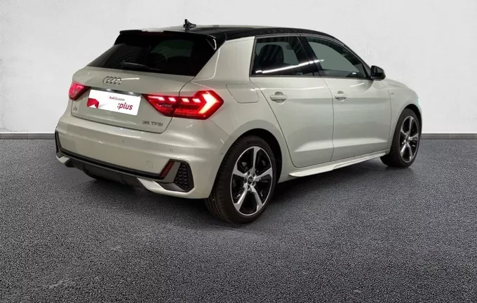 AUDI A1 Sportback 35 TFSI 150 ch S tronic 7 S Line extérieur trois quart arrière droit 2126066