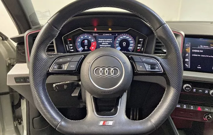 AUDI A1 Sportback 35 TFSI 150 ch S tronic 7 S Line photo 12 2126066