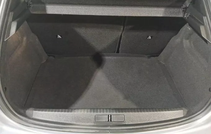 PEUGEOT 208 100 S&S BVM6 Style extérieur arrière 944336