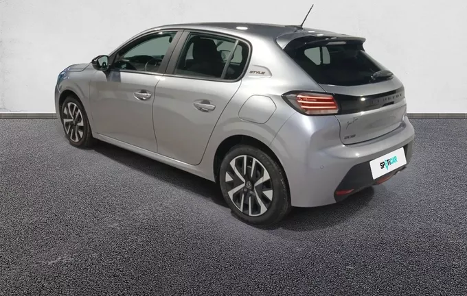 PEUGEOT 208 100 S&S BVM6 Style extérieur trois quart arrière gauche 944336