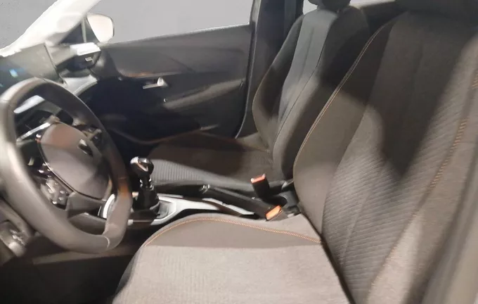 PEUGEOT 208 100 S&S BVM6 Style photo 10 944336