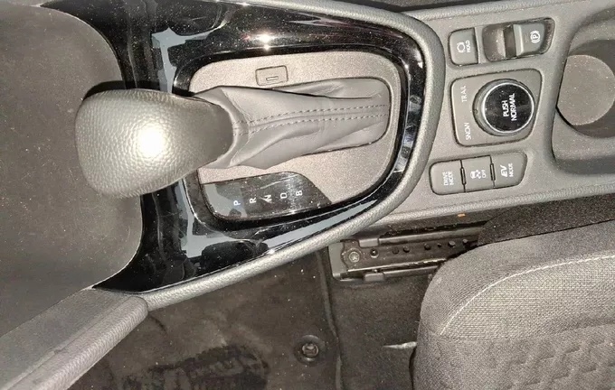 TOYOTA YARIS CROSS Hybride 130h 2WD Design photo 13 1103312