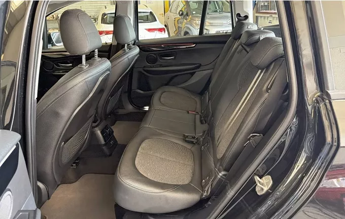 BMW SERIE 2 Gran Tourer 216d 116 ch DKG7 Sport extérieur arrière 213270