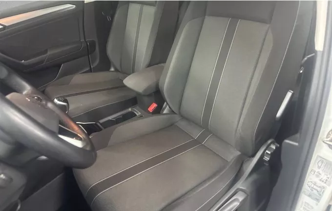 VOLKSWAGEN T-ROC 1.0 TSI 110 Start/Stop BVM6 Life Plus extérieur trois quart arrière droit 2129266