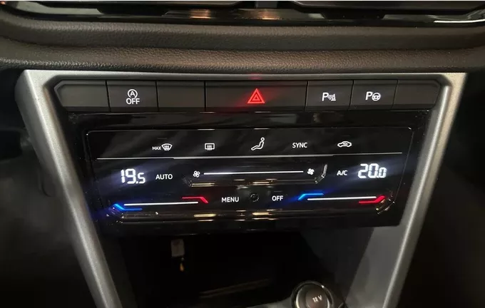 VOLKSWAGEN T-ROC 1.0 TSI 110 Start/Stop BVM6 Life Plus photo 17 2129266