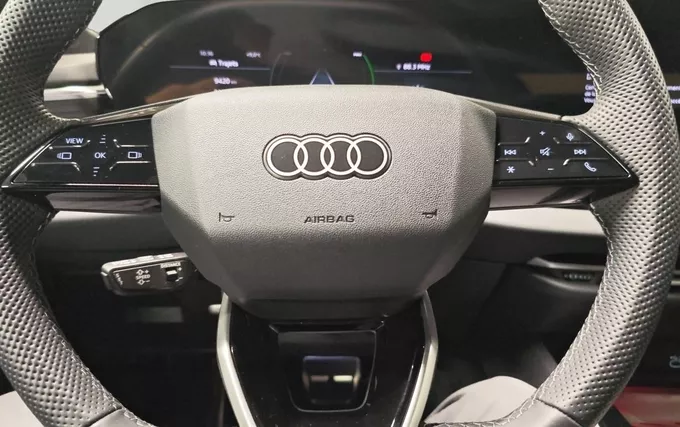AUDI A5 Avant e-hybrid 299 ch S tronic 7 Quattro S line photo 12 2132231