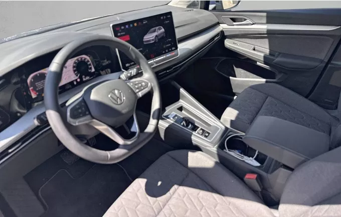 VOLKSWAGEN GOLF 2.0 TDI 150 DSG7 VW Edition photo 13 2130850