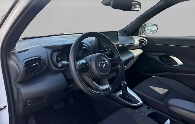 TOYOTA YARIS CROSS Hybride 116h 2WD Design photo 11 1103520