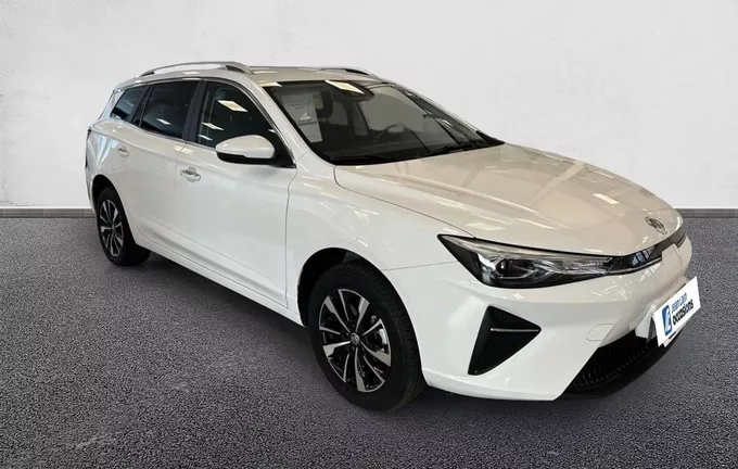 MG MG5 Autonomie Standard 50kWh - 130 kW 2WD Comfort extérieur trois quart avant droit 601089