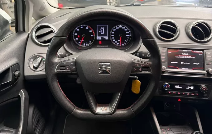 SEAT IBIZA 1.2 TSI 110 ch FR photo 12 2123259