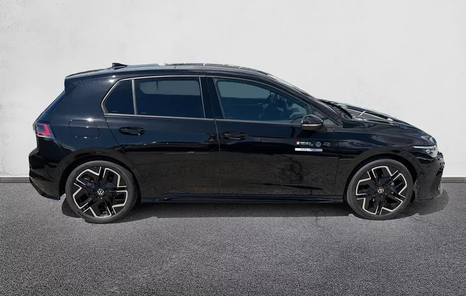 VOLKSWAGEN GOLF 1.5 eTSI EVO2 150 DSG7 R-Line Edition extérieur côté droit 9710