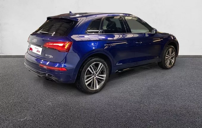 AUDI Q5 50 TFSIe 299 S tronic 7 Quattro S line extérieur trois quart arrière droit 2131826