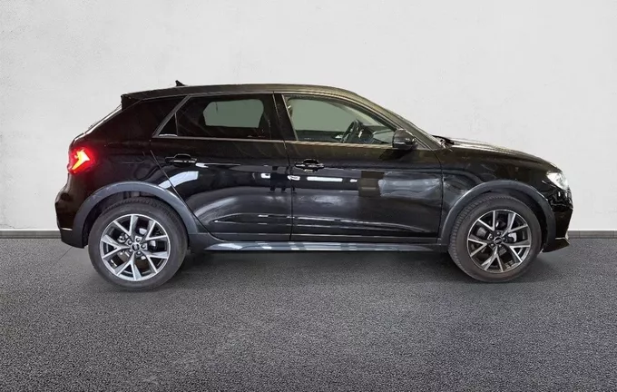 AUDI A1 Allstreet 30 TFSI 116 ch S tronic 7 Avus extérieur côté droit 2127642