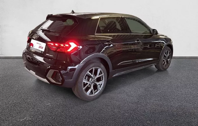AUDI A1 Allstreet 30 TFSI 116 ch S tronic 7 Avus extérieur trois quart arrière droit 2127642