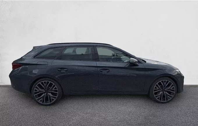 CUPRA LEON Sportstourer 1.4 e-HYBRID 245 ch DSG6 VZ extérieur côté droit 2130353
