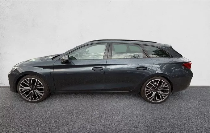 CUPRA LEON Sportstourer 1.4 e-HYBRID 245 ch DSG6 VZ extérieur trois quart arrière gauche 2130353