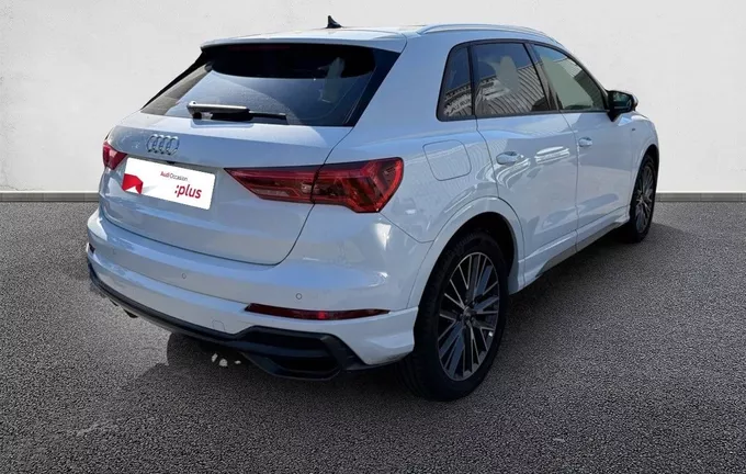 AUDI Q3 40 TFSI 190 ch S tronic 7 Quattro S line extérieur trois quart arrière droit 2128249