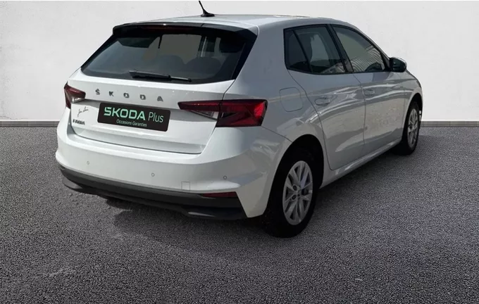 SKODA FABIA 1.0 MPI 80 ch BVM5 Ambition extérieur avant 2131745