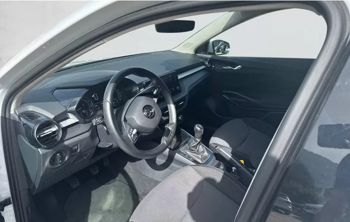 SKODA FABIA 1.0 MPI 80 ch BVM5 Ambition photo 13 2131745