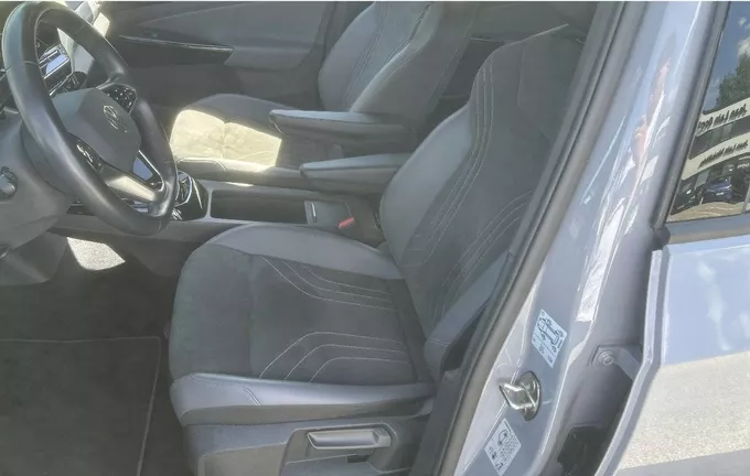 VOLKSWAGEN ID.4 174 ch Pro Life Plus extérieur trois quart arrière droit 2127777