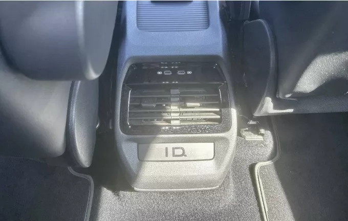 VOLKSWAGEN ID.4 174 ch Pro Life Plus photo 17 2127777