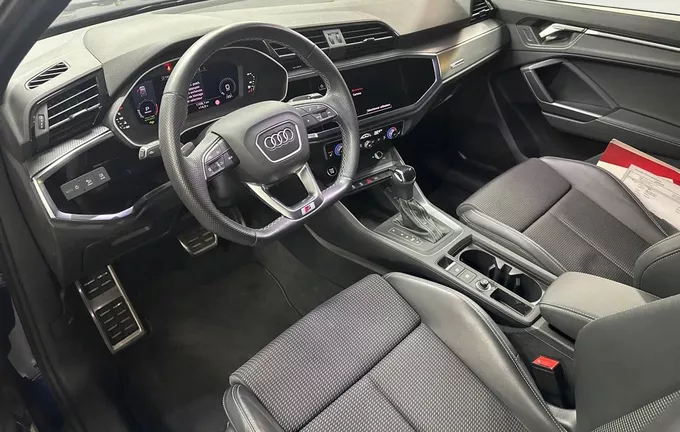 AUDI Q3 35 TDI 150 ch S tronic 7 S line photo 11 2125852