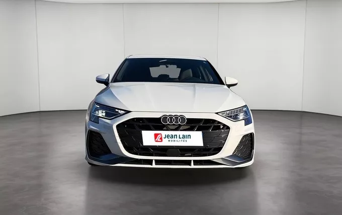 AUDI A3 Sportback TFSI e Hybride rechargeable 204 S tronic 6 S line extérieur avant 5888