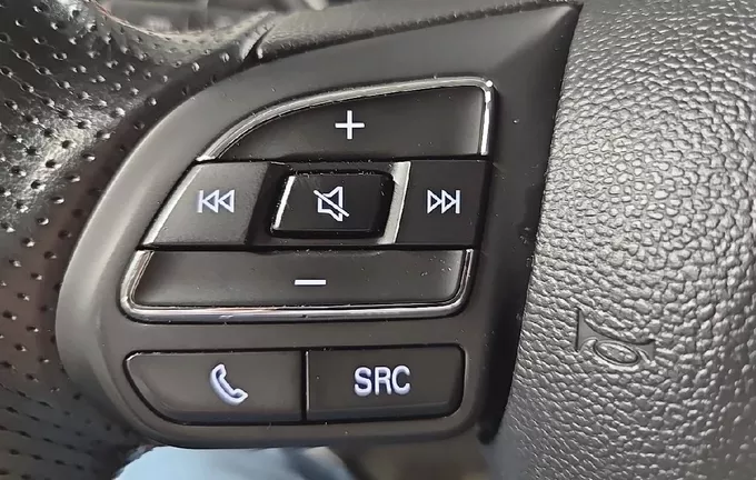 MG EHS 1.5T GDI PHEV Luxury photo 12 600951
