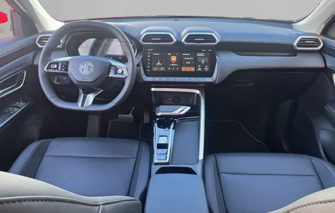 MG ZS 1.5 L Hybrid+ 197 ch Luxury photo 18 6491