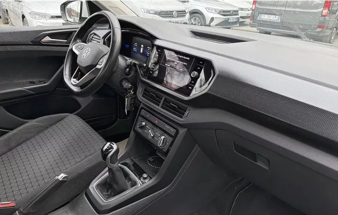 VOLKSWAGEN T-CROSS 1.0 TSI 95 Start/Stop BVM5 Life Plus photo 18 560301