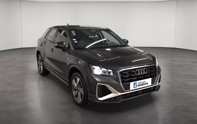 AUDI Q2 35 TFSI 150 S tronic 7 Advanced extérieur trois quart avant droit 2132079