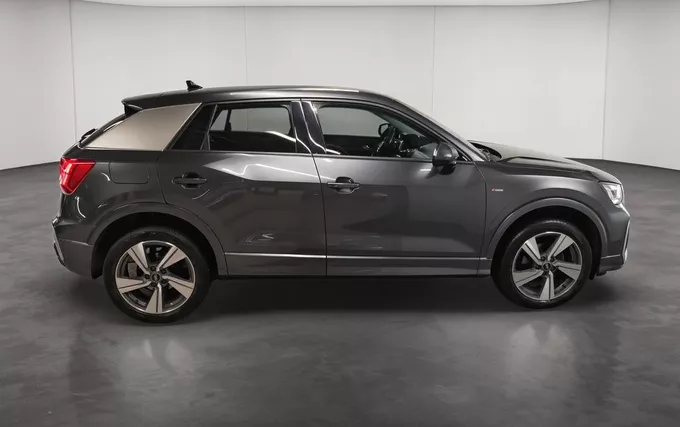 AUDI Q2 35 TFSI 150 S tronic 7 Advanced extérieur côté droit 2132079