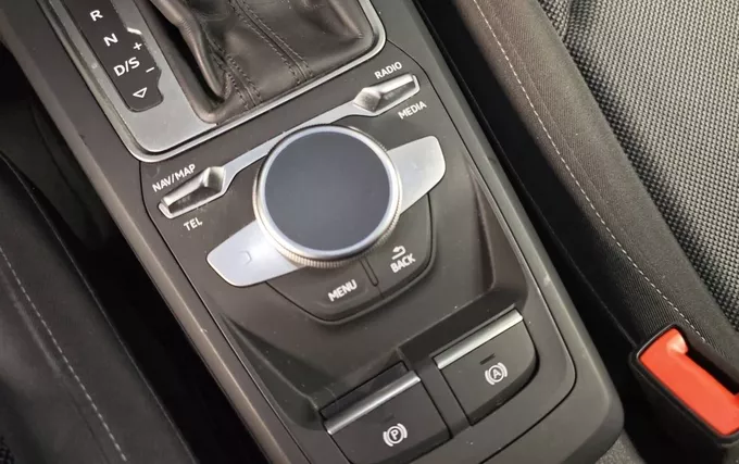 AUDI Q2 35 TFSI 150 S tronic 7 Advanced photo 19 2132079