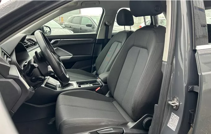 AUDI Q3 35 TDI 150 ch S tronic 7 Business line extérieur trois quart arrière droit 212472