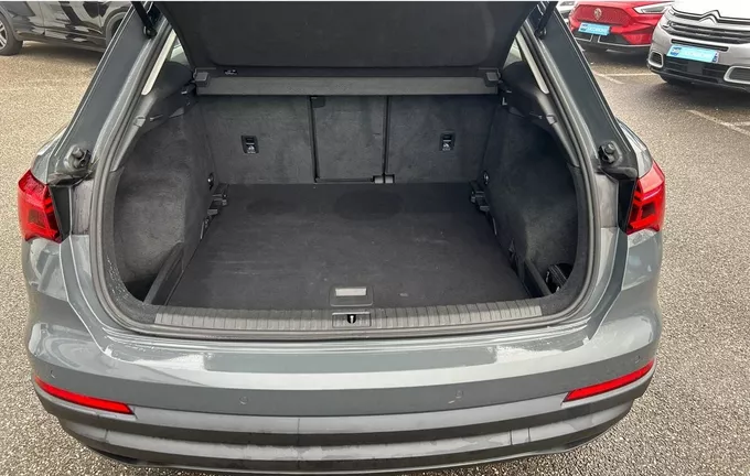 AUDI Q3 35 TDI 150 ch S tronic 7 Business line photo 14 212472
