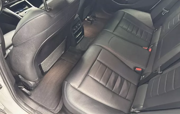BMW SERIE 3 Touring 320d xDrive 190 ch BVA8 M Sport photo 17 3014260