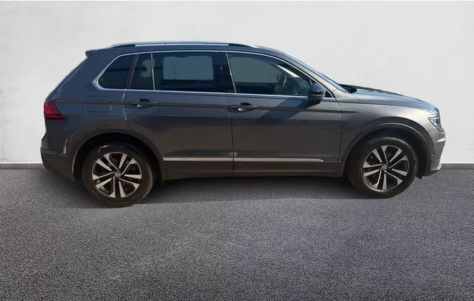 VOLKSWAGEN TIGUAN 2.0 TDI 150 IQ.Drive extérieur côté droit 213325